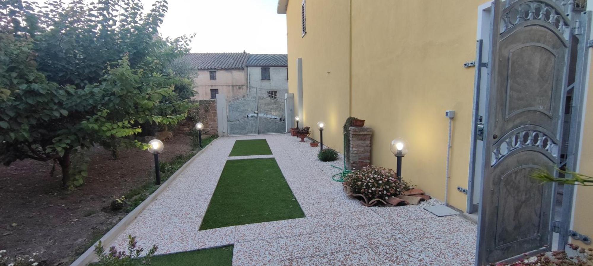 Casa Vacanze Il Giardino Villamassargia 外观 照片